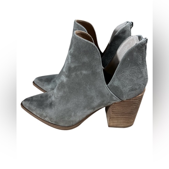 Steve Madden Boots Cedar Pointed Ankle Booties Heels Gray Leather 6.5 M New - Picture 5 of 11